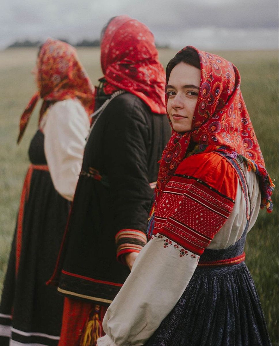 Women in Slavic costumes in Portland