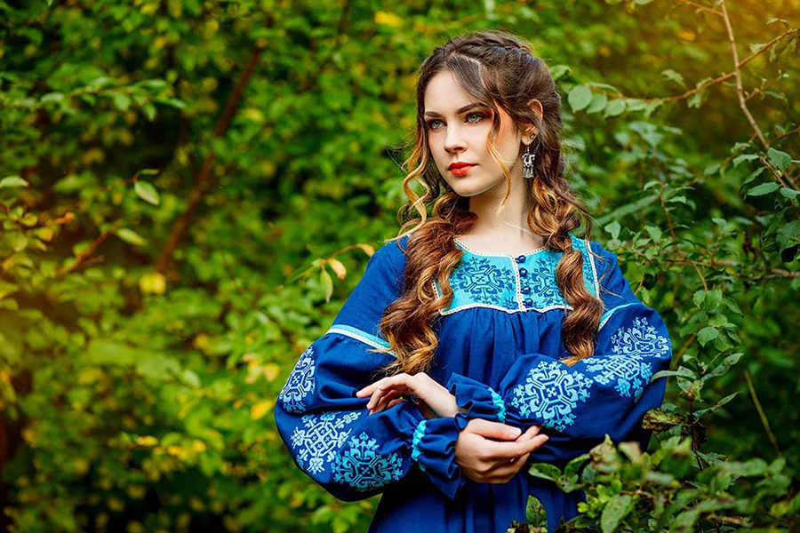 Sexy photo Women in Slavic costumes in Portland